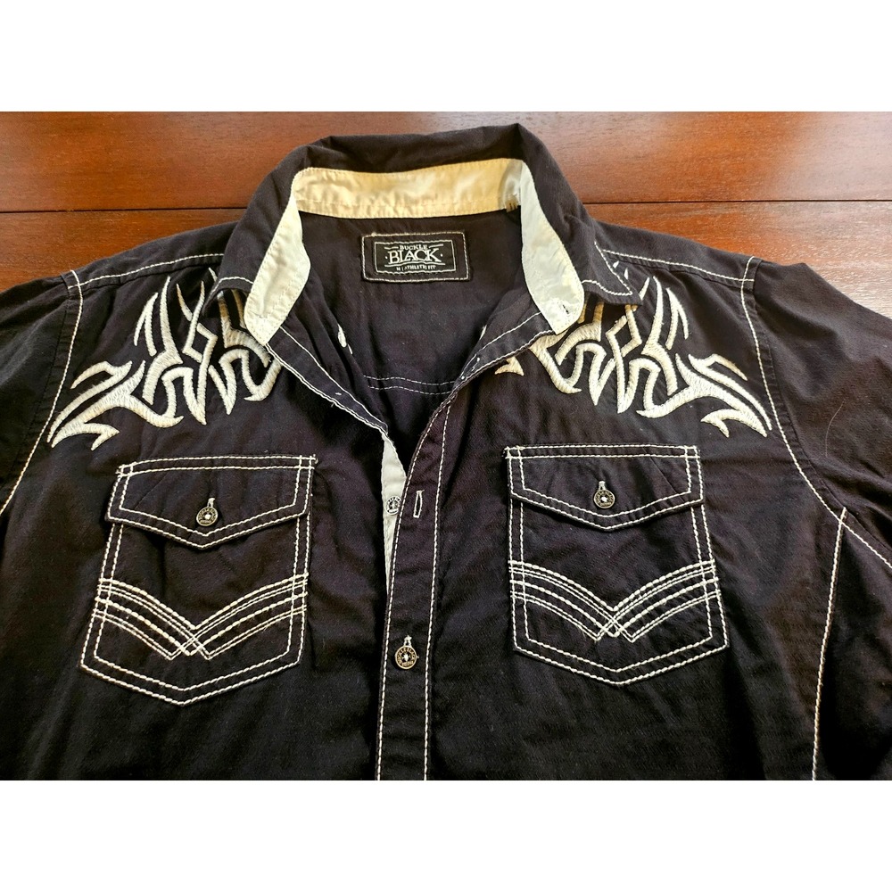 Buckle Black Signature Men's M‎ Athletic Fit Fashion Black Embroidered Shirt